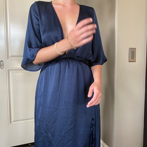 Navy Blue Midi Dress from the Lady and the Sailor - Picture 2 of 5